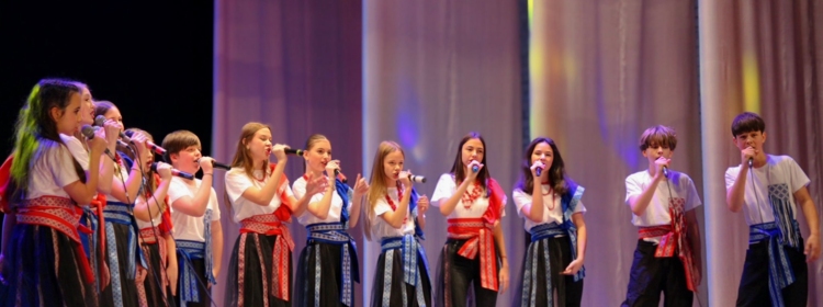 ЧАРІВНИЙ ПЕРЕДЗВІН ЄДНАННЯ